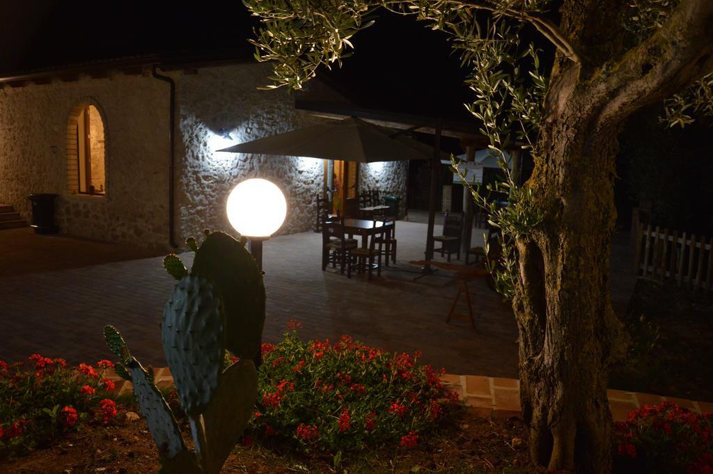 Azienda Agrituristica Carida Zaccanopoli Eksteriør bilde